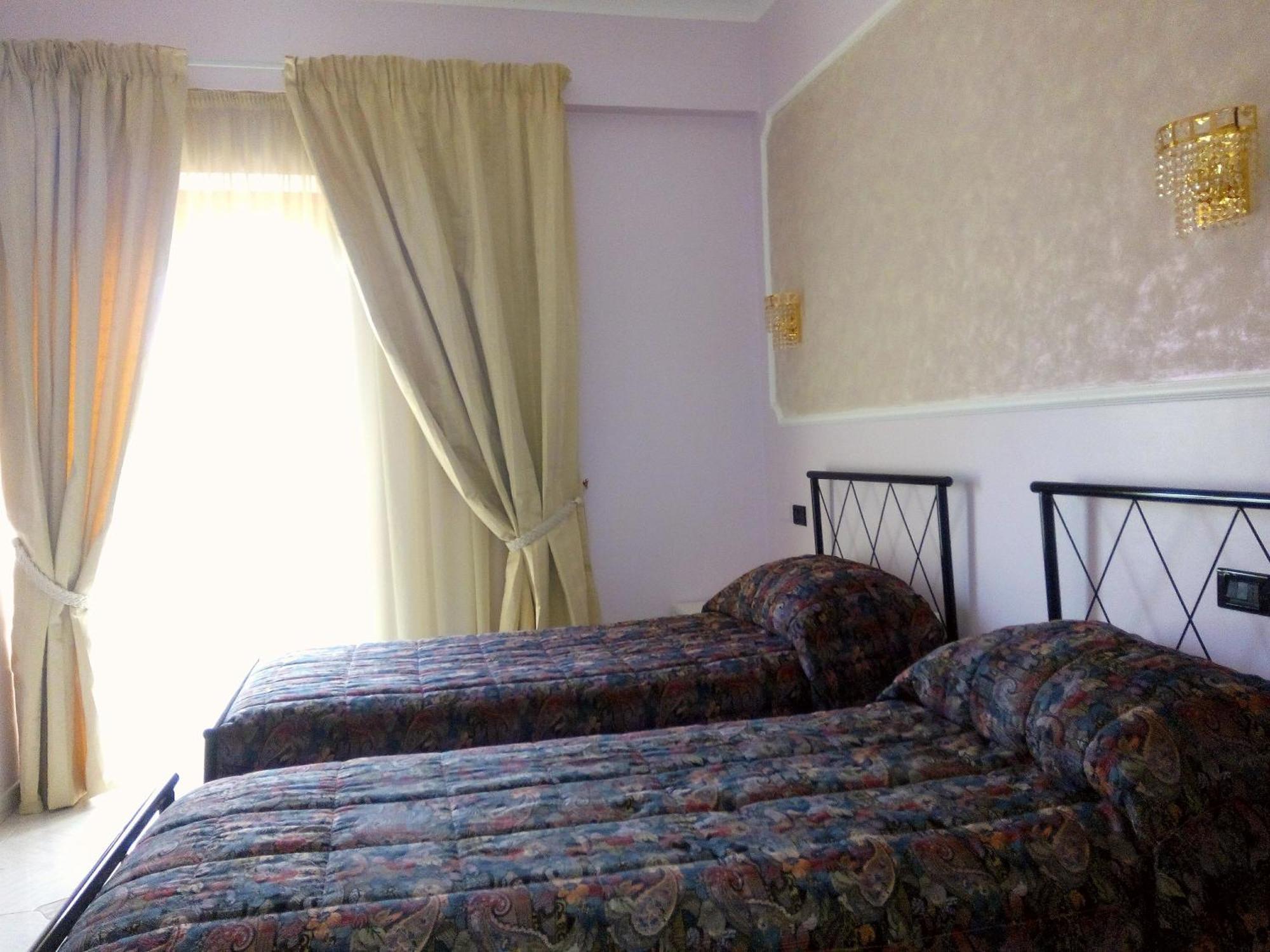 Hotel Al Querceto Tocco Caudio 部屋 写真